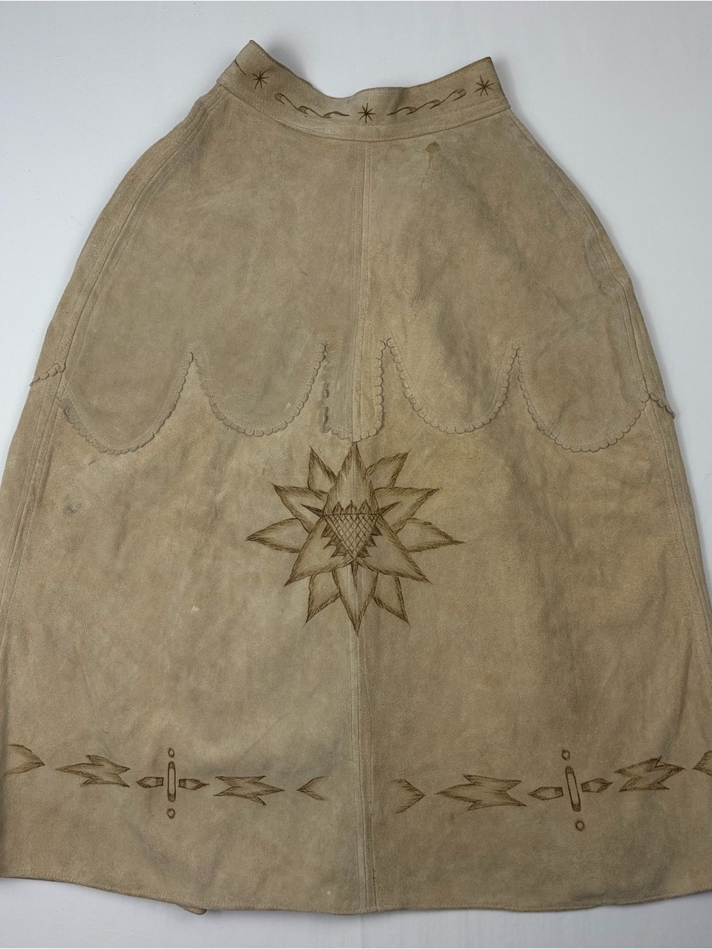 VTG 70s Mexican Suede Leather Butterfly Face Cape Poncho Boho Western - Picture 7 of 13